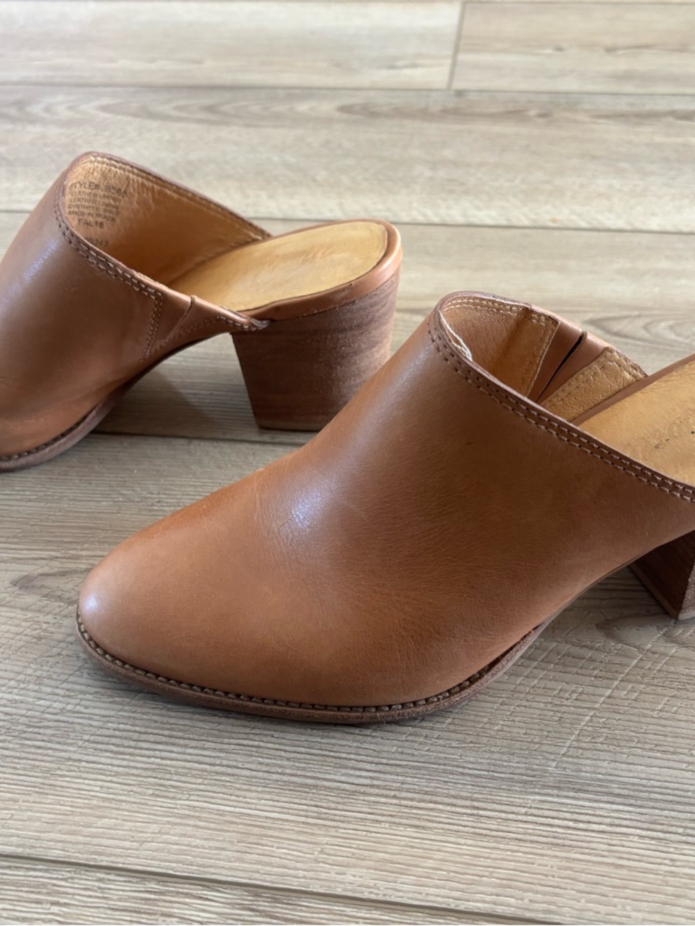 Madewell The Harper Leather Block Heel Mule - size 8